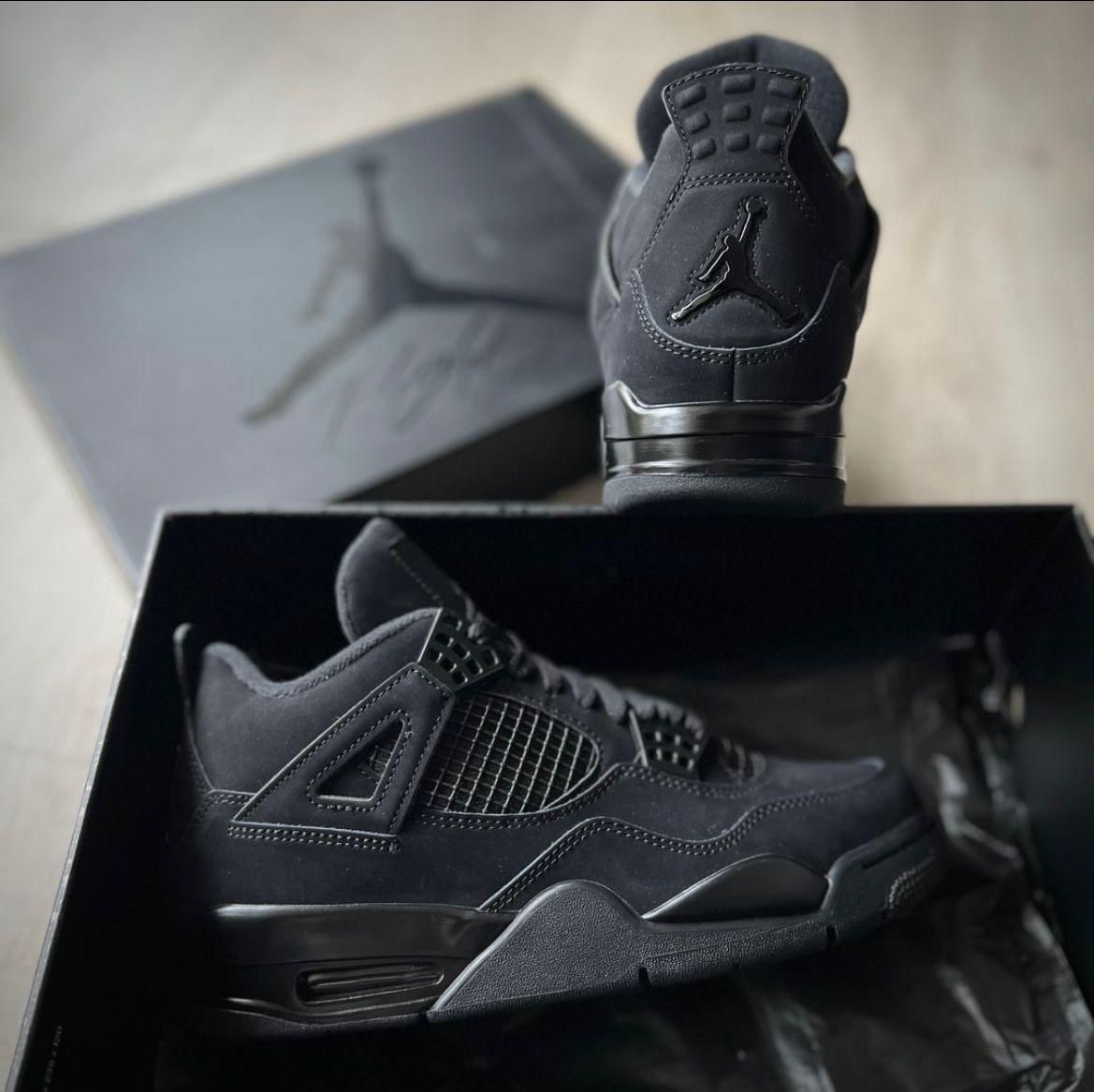 Nike Air Jordan 4 Black Cat