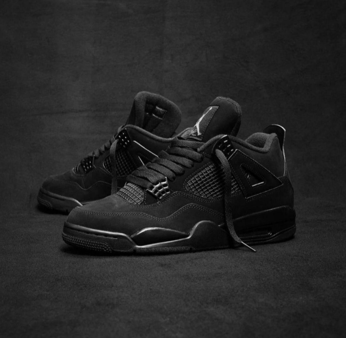 Nike Air Jordan 4 Black Cat